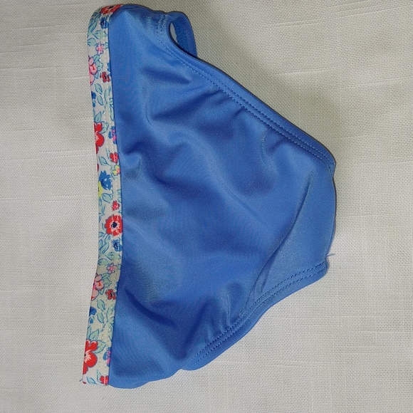 Baby Swimsuit Set - Picture 9 of 10